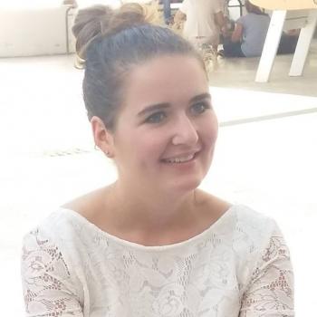 Babysitter in Villefranque: Lucie