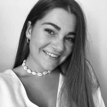 Baby-sitter in Noyal-Muzillac: Carla