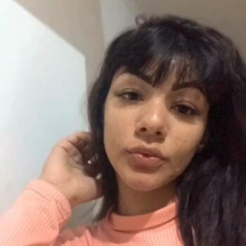 Babá em Luziânia: Gabriela