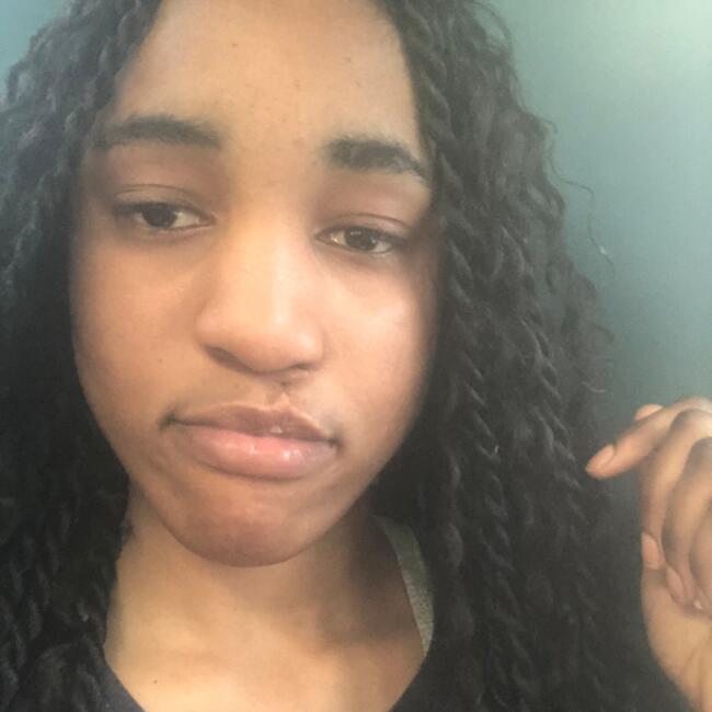 Babysitter in Birmingham: Gift