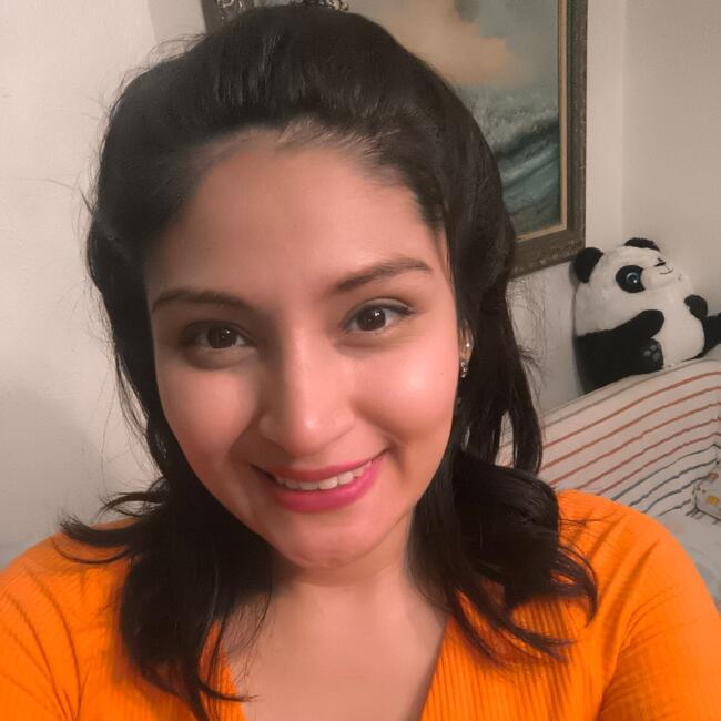 Canguro en Sevilla: Gina