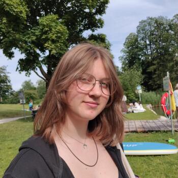 Babysitter in Kufstein: Hanna