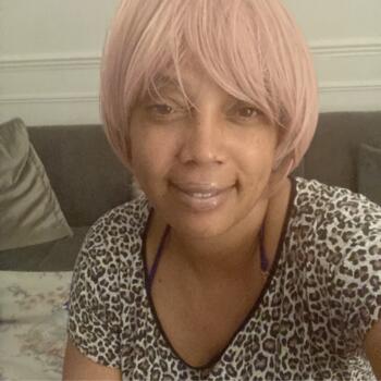 Babysitter in London: Bianca