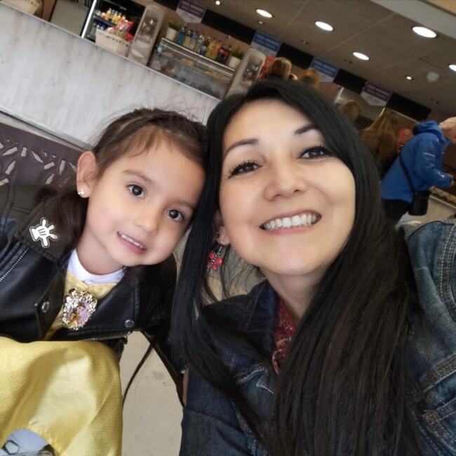 Babysitter in Badalona: Alexandra