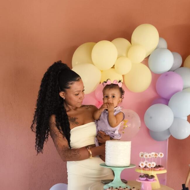 Babysitting job in São Paulo: Victoria