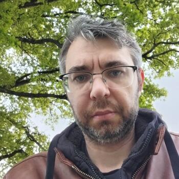 Babysitting job in Bécon-les-Granits: babysitting job Kevin