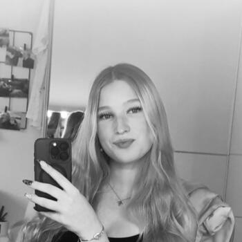 Babysitter in Engelskirchen: Lucy