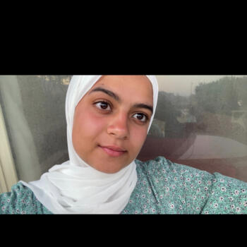 Babysitter in Montmagny: Rofayda