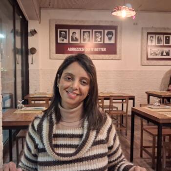 Babysitter in Rome: Chitra