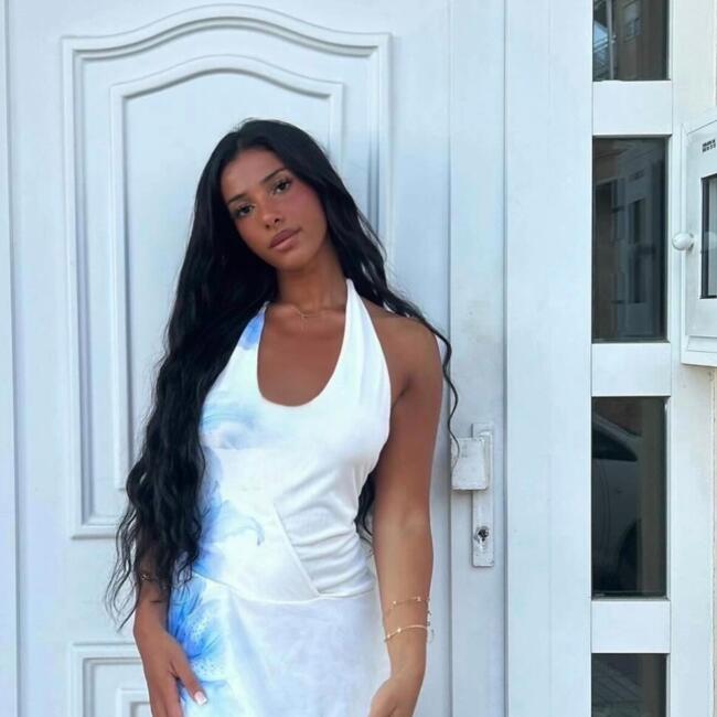 Babysitter in Tubize: Salouah