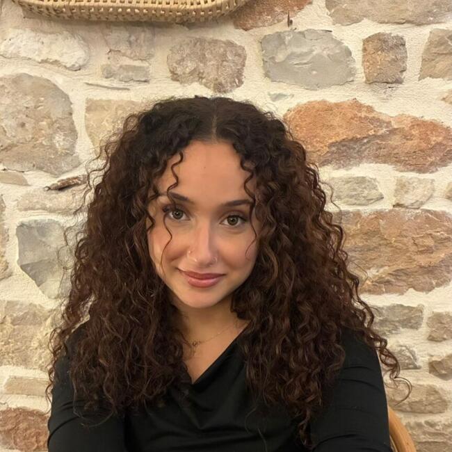 Babysitter in Lyon: Kenza
