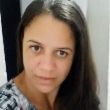 Babysitter Guarulhos: Luciana