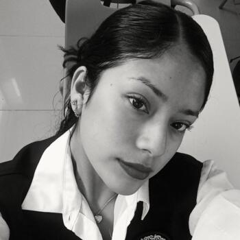 Babysitter in Los Cerrillos: Linda Nicole