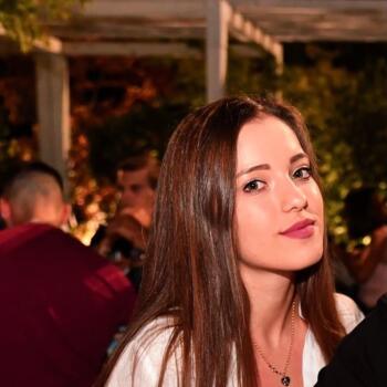 Babysitter a Vicenza: Nicoleta
