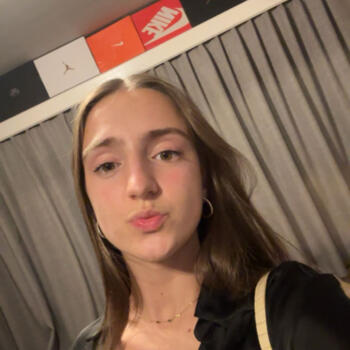 Babysitter in Beveren: Magali