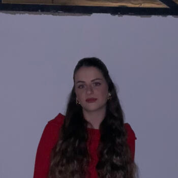 Niñera Bormujos: Andrea