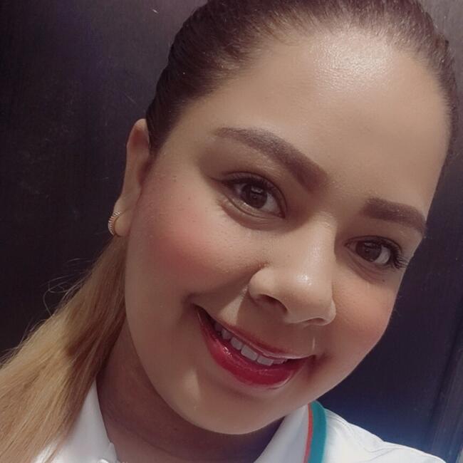 Niñera en Medellín: Karina andrea