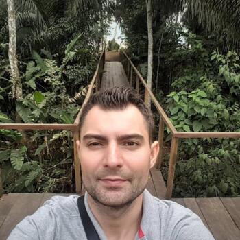 Trabajo de canguro en Barcelona: trabajo de canguro Alex