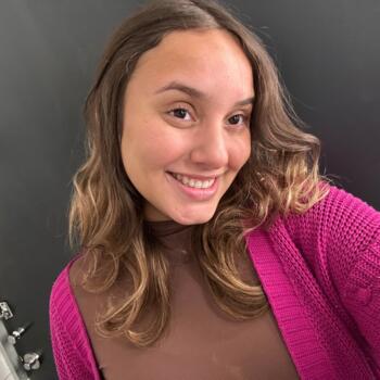 Babysitter in Coimbra: Gabrielly
