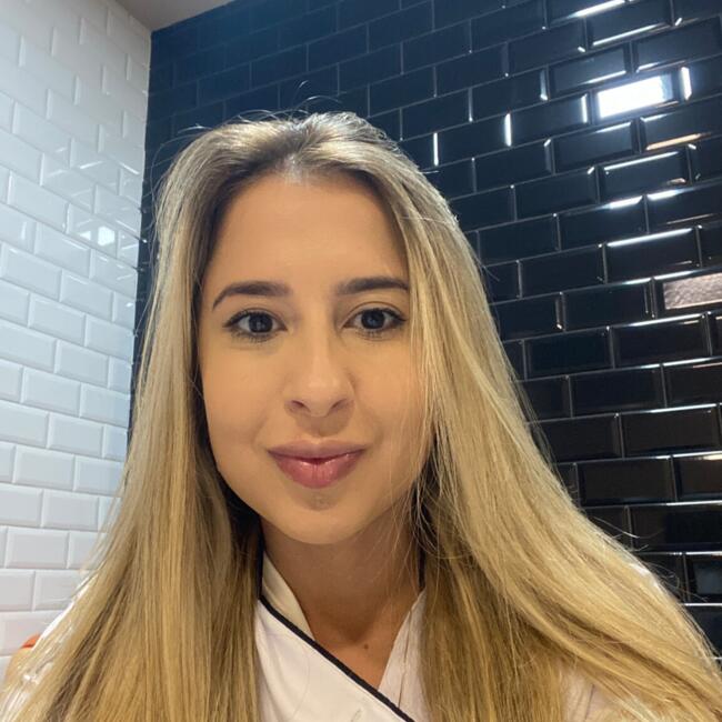 Babysitter in Cascais: Maria Eduarda