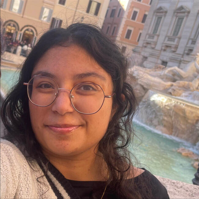 Babysitter in Clamart: Nora