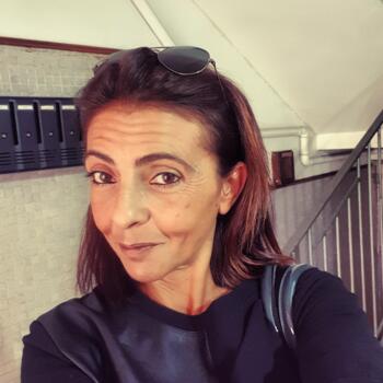Babysitter a Taranto: Valeria