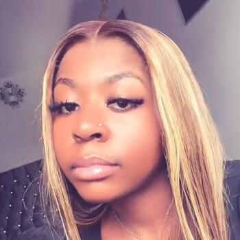 Babysitter in London: Ashantia