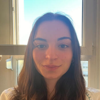 Babysitter in Lyon: Ines