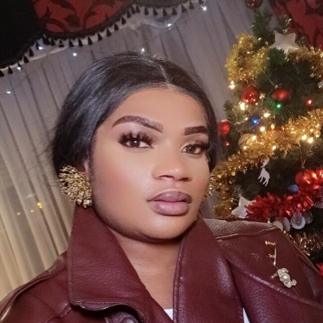 Babysitter Job in Ternat: Annette