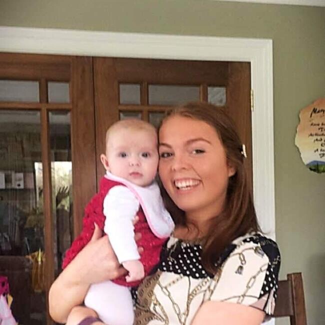 Babysitter in Nelson: Mary