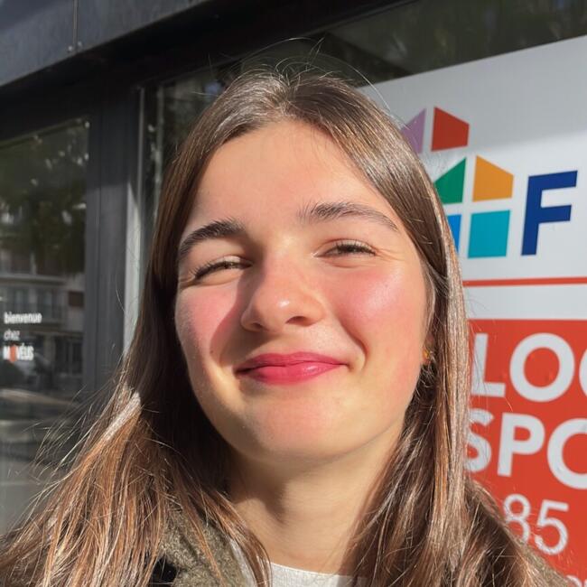 Babysitter in Dieppe: Noémie