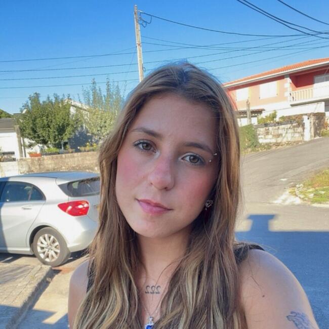 Babysitter in Huddinge: Bruna