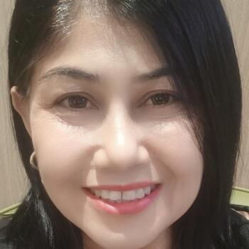 Babysitter Singapore: Sharon Ann