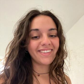 Babysitter in Athens: Marianna