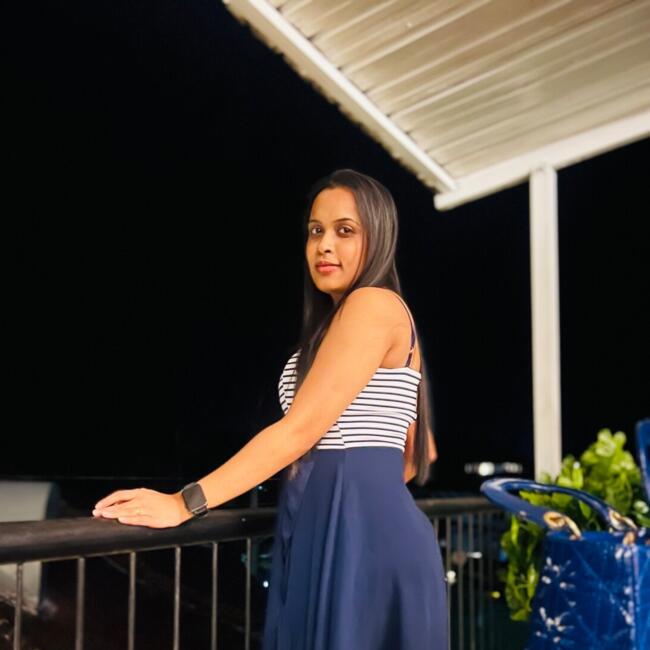 Babysitter in Auckland: Udeshi