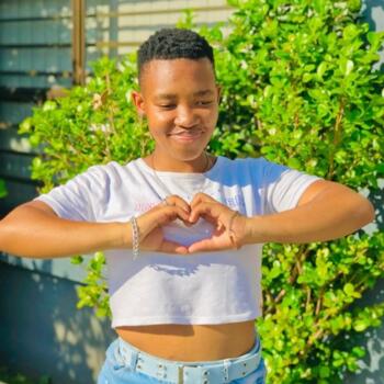 Babysitter in Soweto: MaZikode