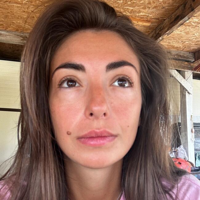 Детегледачка в София: Elena