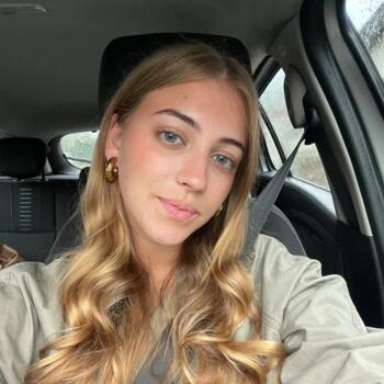 Babysitter in Coimbra: Carolina