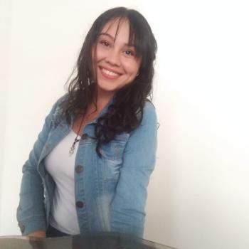 Niñera Floridablanca: Sheyly Katherine