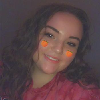 Babysitter in Knoxville: Taylor