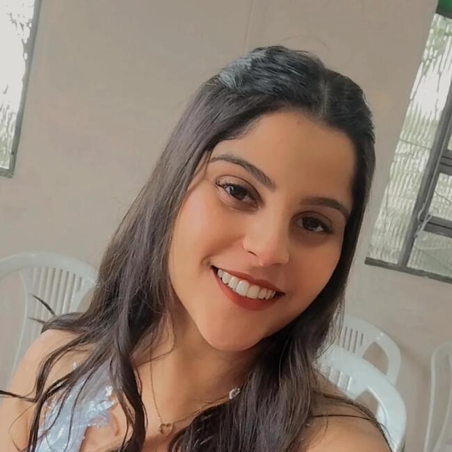 Babysitter in São Domingos de Rana: Paloma Eduarda
