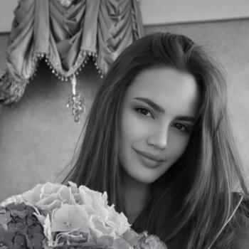 Babysitter in Chernivtsi: Надія