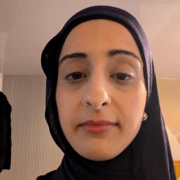 Babysitter Birmingham: Aisha