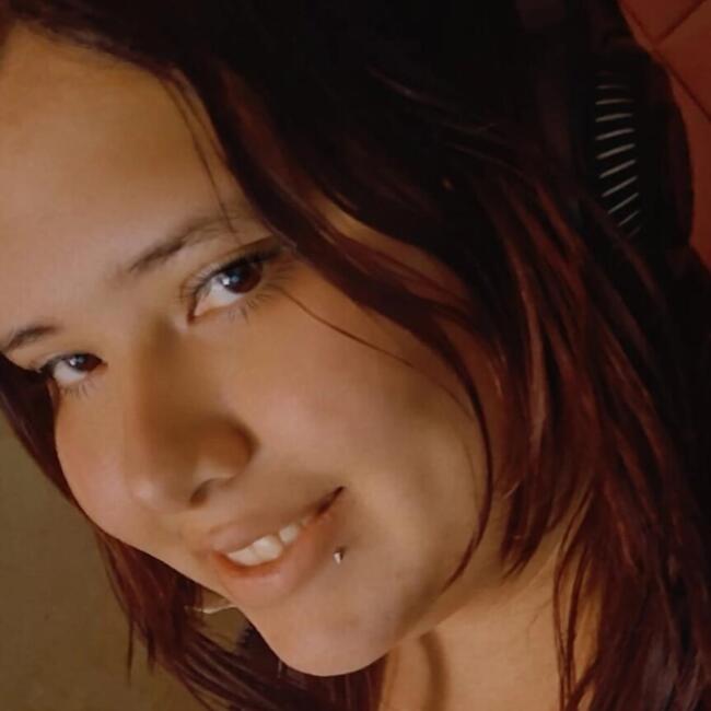 Babysitter in Curitiba: Helena