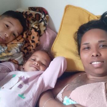 Babysitting job in Joinville: babysitting job Nizia