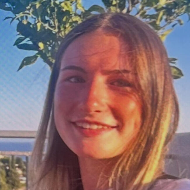 Babysitter in Wellington (Somerset): Marina