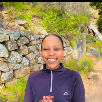 Babysitter in Cape Town: Yanelisa (Lisa)