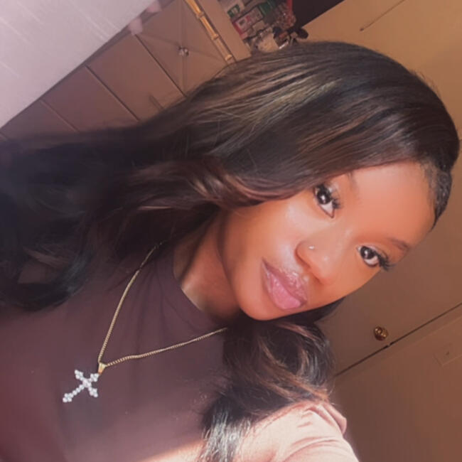 Babysitter in The Bronx: Jasmine