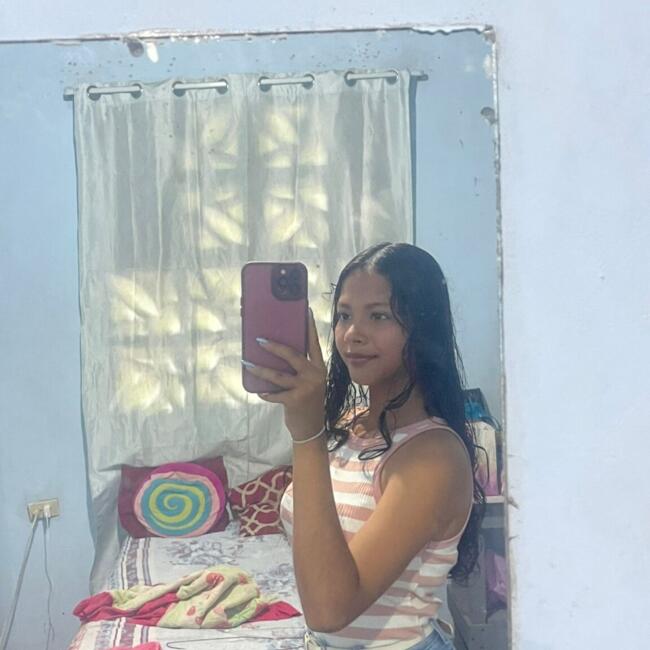 Babysitter in Puerto Caimito: Isabel