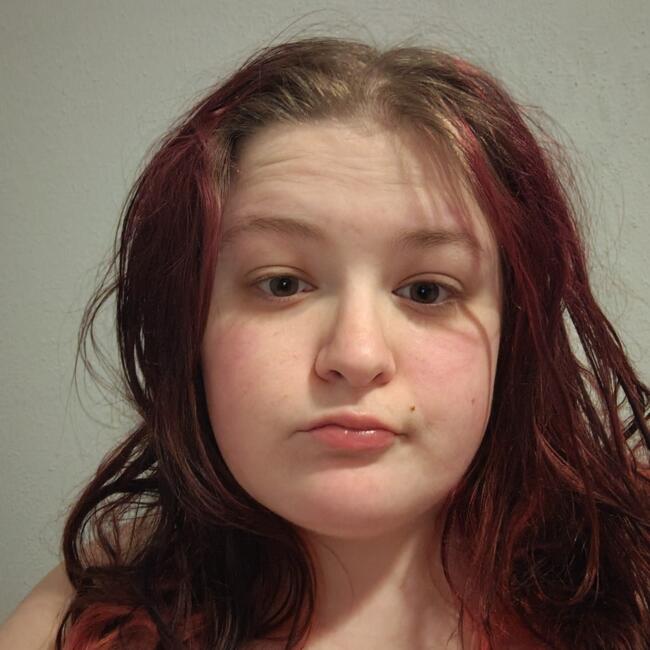 Babysitter in Conroe: Chloe